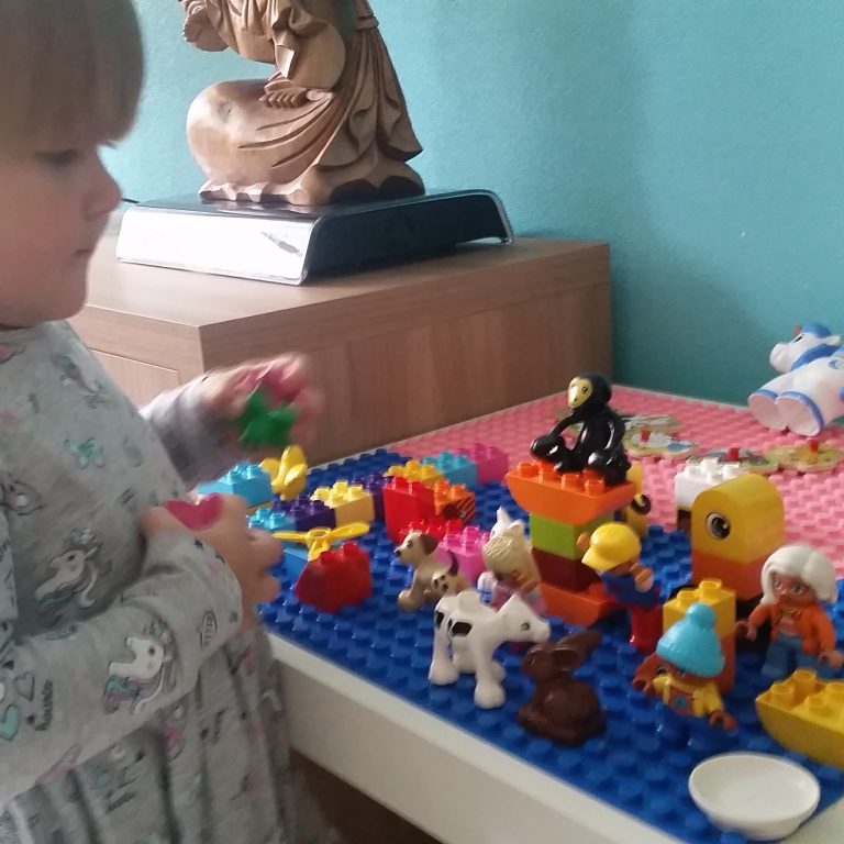 cadeautips voor kinderen van 2 jaar: Duplo en Duplo tafel