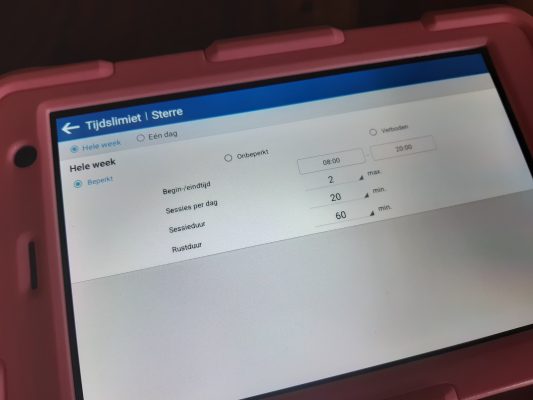 Schermtijd instellen op de kindvriendelijke tablet