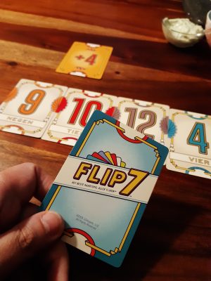Kaarten van Flip 7 kaartspel - nieuw spel van 999 Games